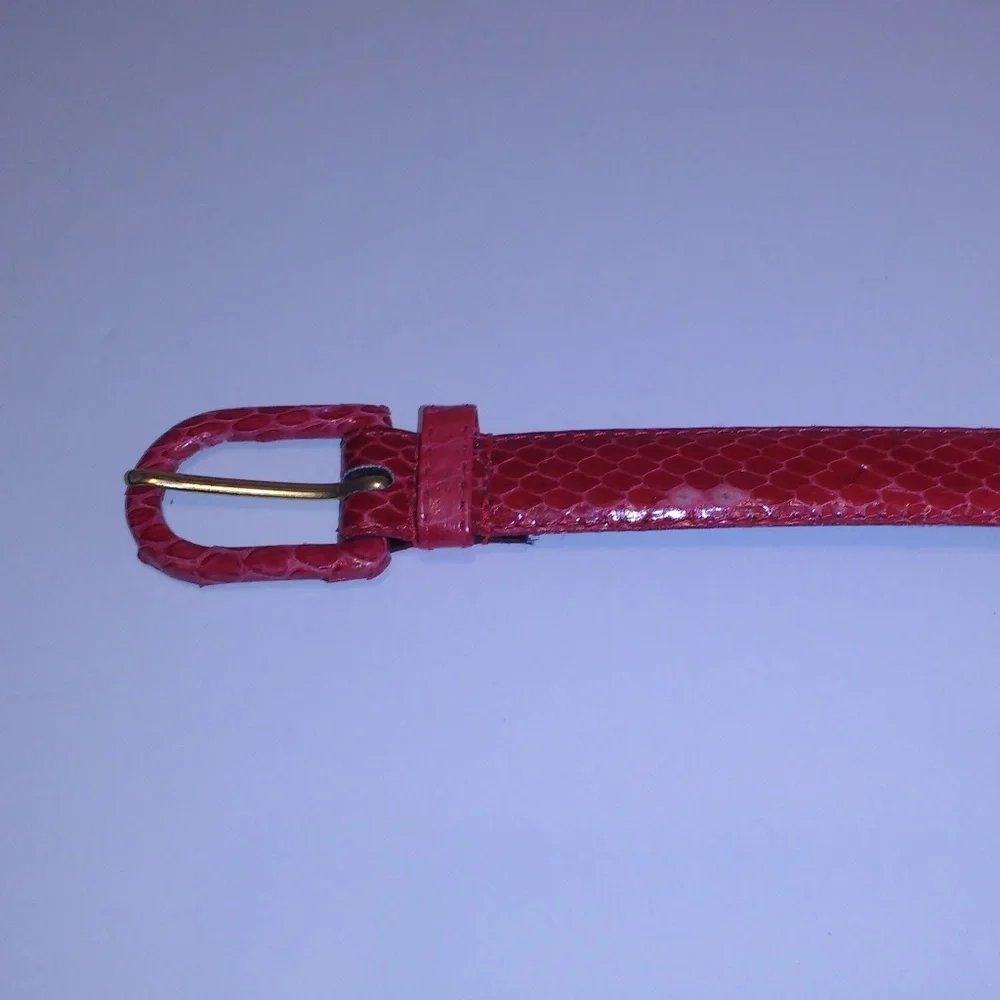 Honors genuine snake skin belt w/gold hardware L